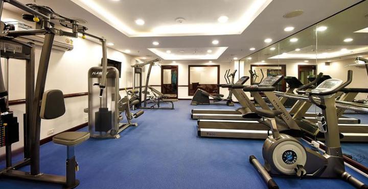 The Golden Plaza Hotel Panchkula Luaran gambar