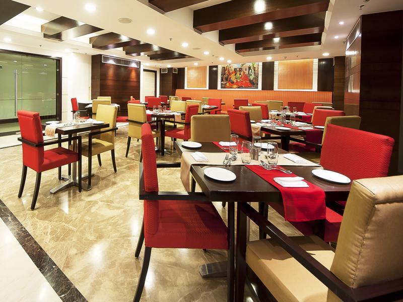 The Golden Plaza Hotel Panchkula Luaran gambar