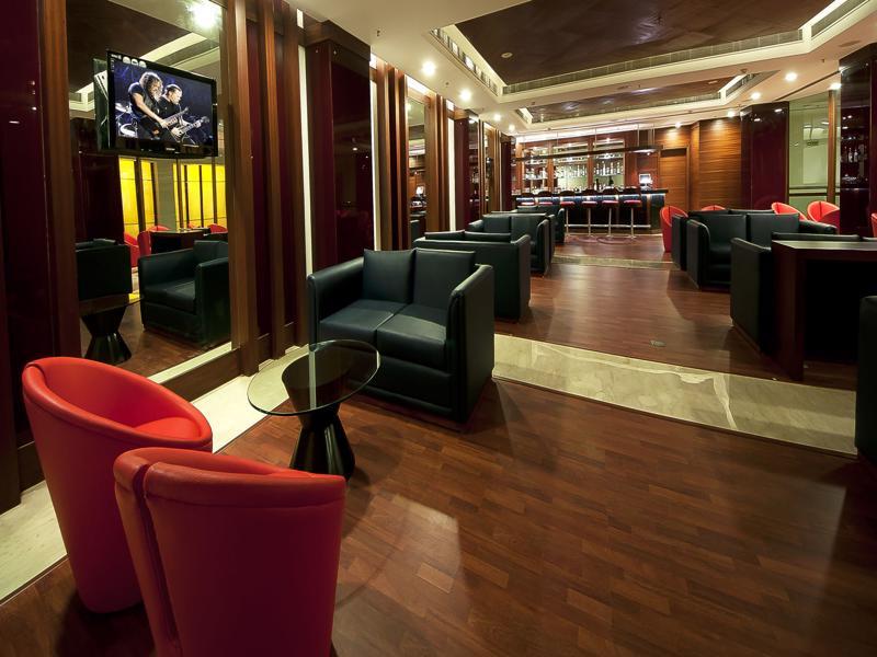 The Golden Plaza Hotel Panchkula Luaran gambar