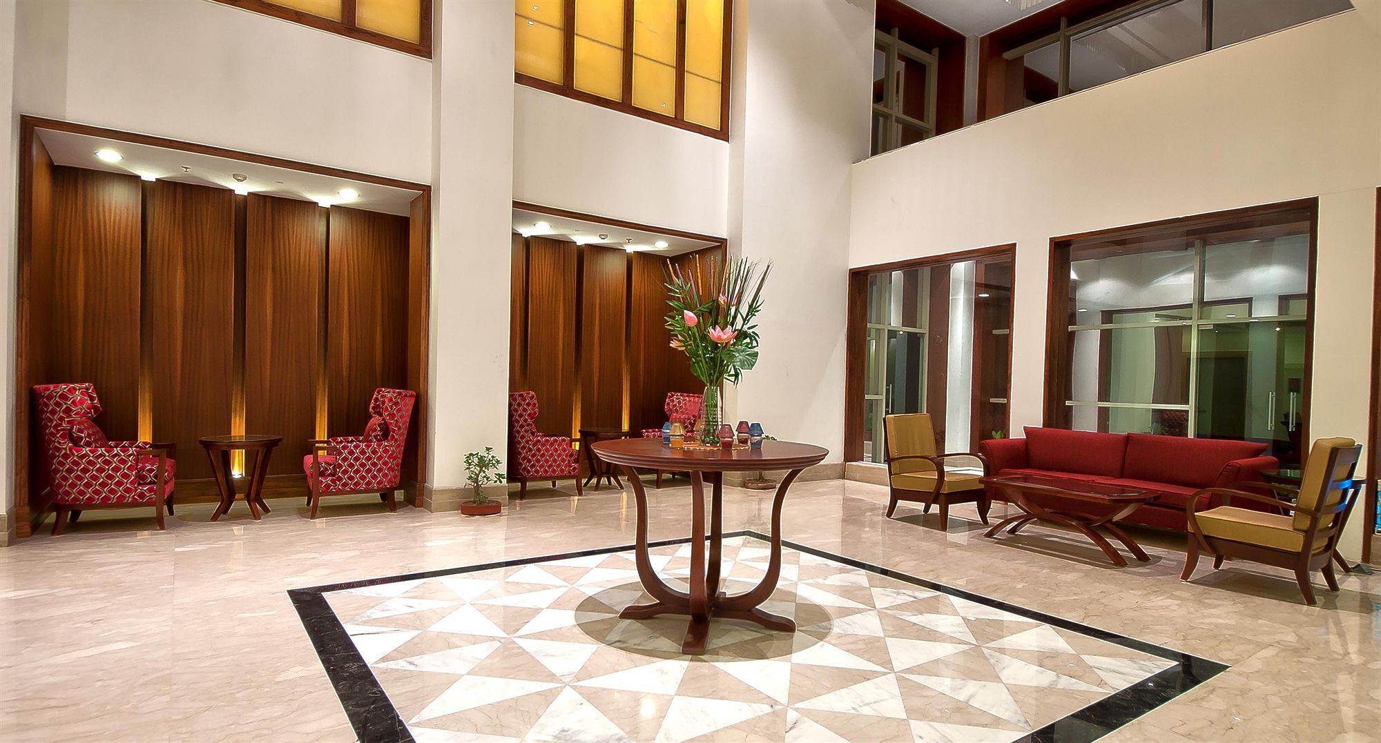 The Golden Plaza Hotel Panchkula Luaran gambar