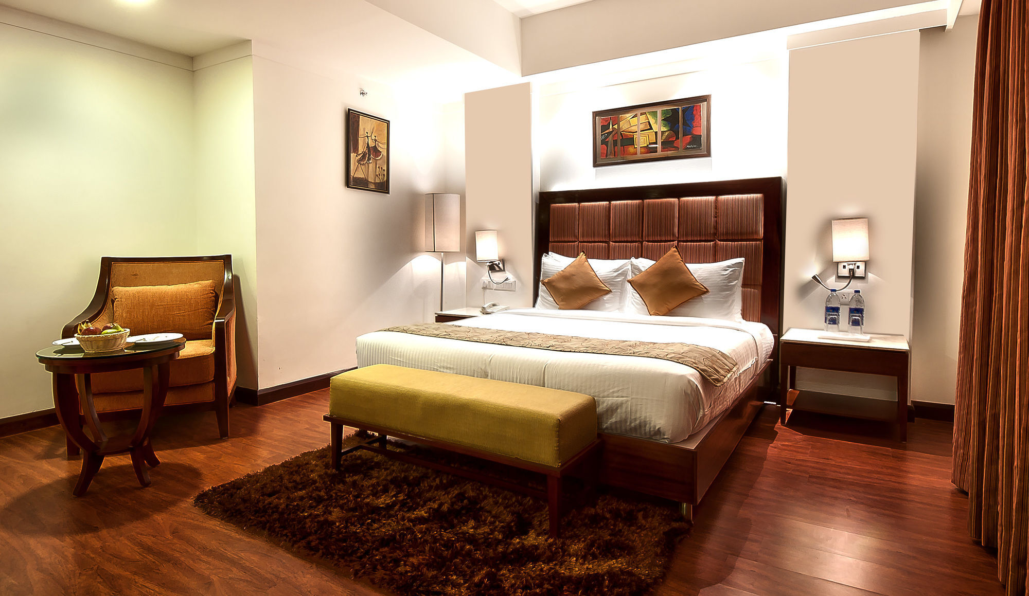 The Golden Plaza Hotel Panchkula Luaran gambar